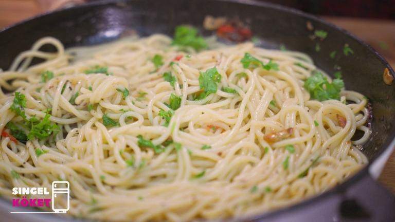 Spaghetti olio aglio e peperoncino.