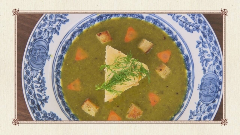 Grön soppa med fiskfärs
