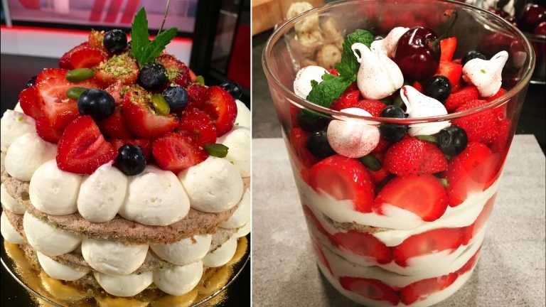 två bilder: en tårta med med maränger och jordgubbar och blåbär på toppen, och samma dessert varvad i ett glas.